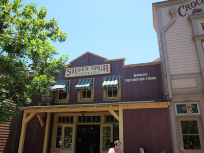 FrontierlandSouth-26